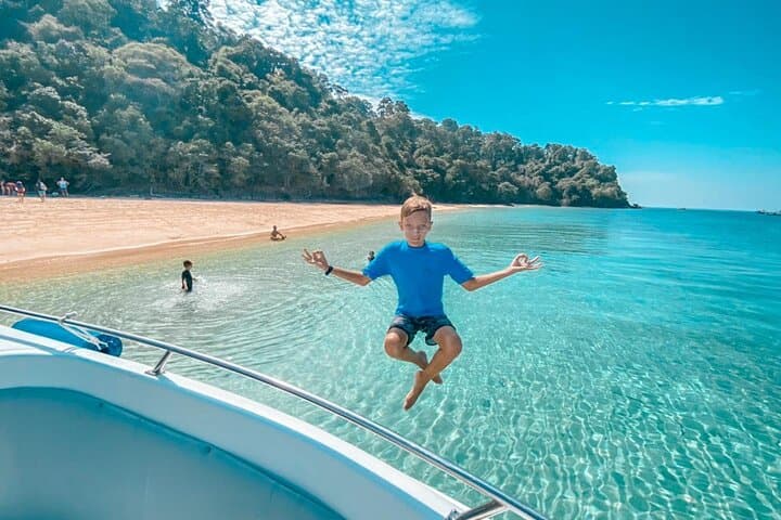 Private Koh Rok and Koh Ha Boat Tour: Snorkel Pristine Reefs from Phuket