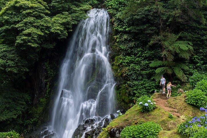 Hike Faial da Terra & Sanguinho: Salto do Prego to Ribeira dos Caldeirões photo 6