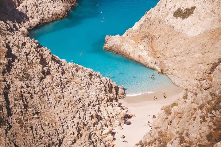 Private Cretan Treasure Hunt Tour — Explore Knossos, Chania & Balos by GPS photo 2