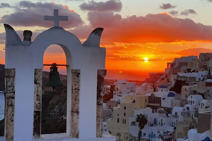 Santorini Panorama: 5-Hour SUV Adventure to Oia, Imerovigli & Wineries photo 3