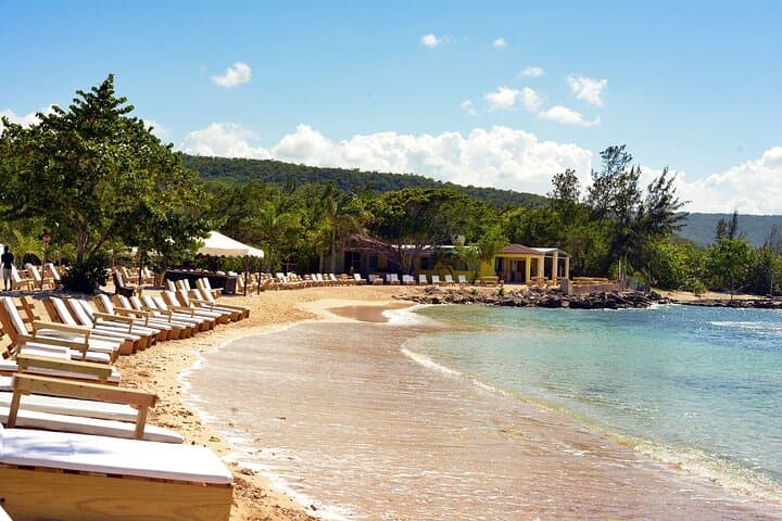 Climb Dunn's River Falls & Beach Tour — Ocho Rios Adventure with Entry Included photo 4