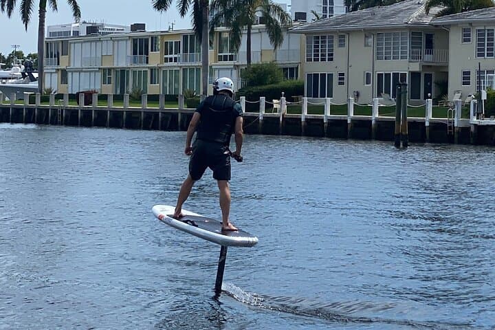 eFoil Lesson Fort Lauderdale: Learn to Ride an Electric Hydrofoil photo 2