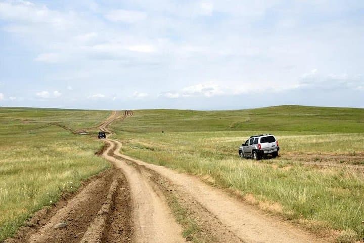 Self-Drive Georgia: 8-Day Private SUV Tour from Tbilisi to Kazbegi & Kakheti photo 2