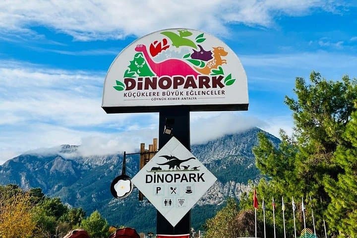Kemer Dinopark Tour — Animatronic Dinosaurs, 7D Cinema & Hotel Transfer photo 6