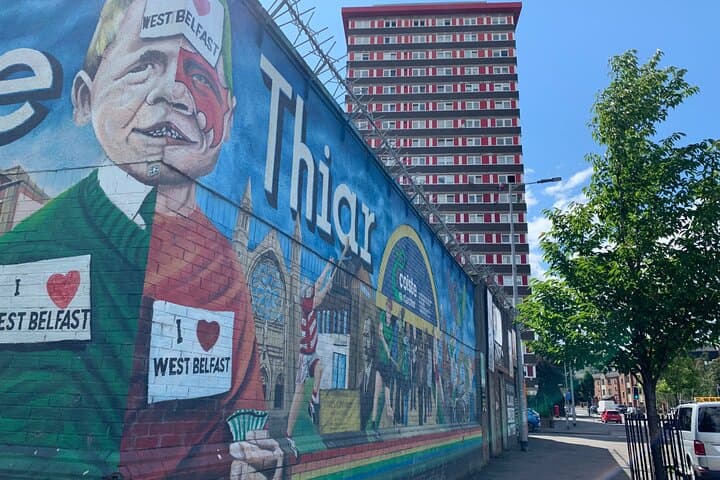 Belfast Mural and City 4-Hour Political History Tour photo 5