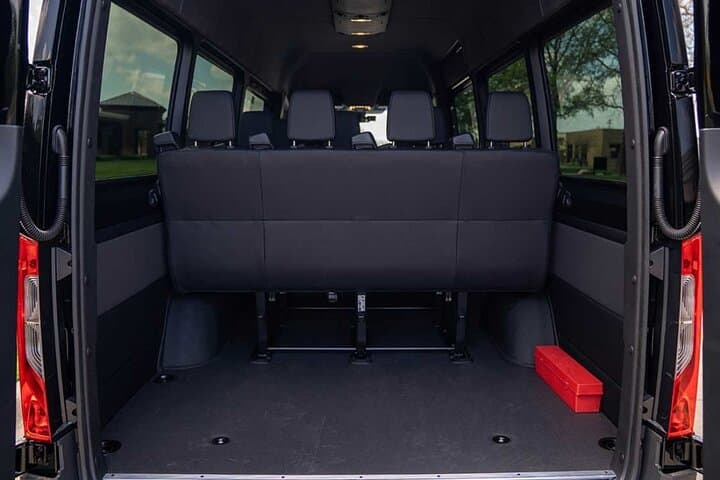Private Minibus Transfer from San Francisco City Center to SFO photo 5