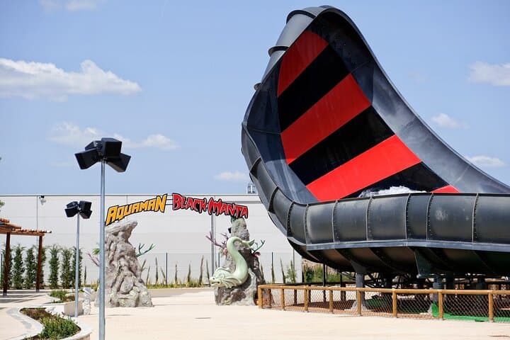 Parque Warner Beach Day Trip from Madrid: Full-Day Water Park Adventure photo 4