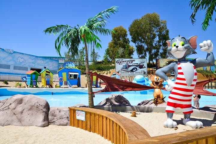 Parque Warner Beach Day Trip from Madrid: Full-Day Water Park Adventure photo 5