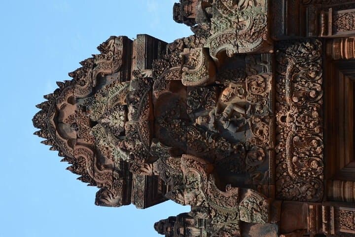 Banteay Srei & Kbal Spean: Pink Sandstone Carvings and the River of a Thousand Lingas photo 3