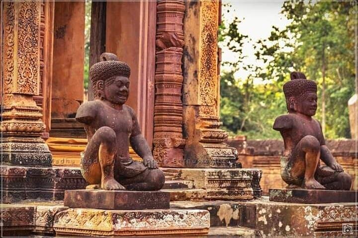 Banteay Srei & Kbal Spean: Pink Sandstone Carvings and the River of a Thousand Lingas photo 6