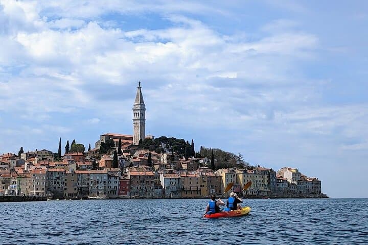 Rovinj Sunset Kayaking Tour: Paddle Around St. Catherine & Figarola