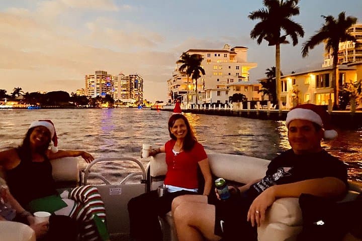 Fort Lauderdale Private Sunset Cruise: 2.5-Hour Pontoon Evening Boat Tour photo 2