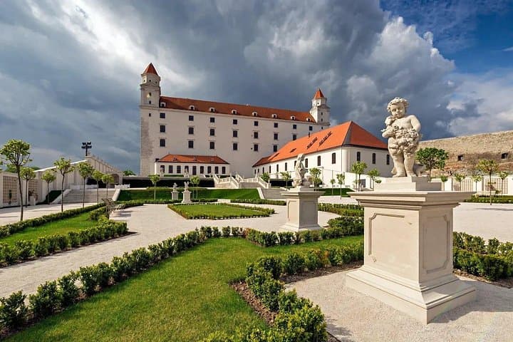 Luxury Day Tour: Vienna and Bratislava from Budapest with Private Transfers & Lunch photo 4
