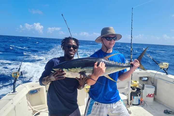 Deep Sea Fishing in Turks and Caicos: 6-Hour Expedition Aboard the Wahooters photo 3