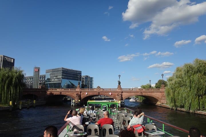 Berlin East Side Spree Cruise: 2.5-Hour Commentary Boat Tour photo 6