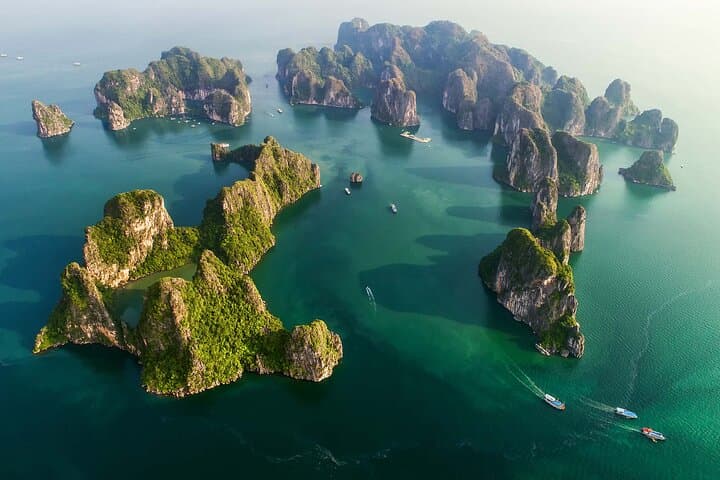 9-Day Vietnam Beach Holiday: Hanoi, Halong Bay & Mui Ne Adventure photo 4
