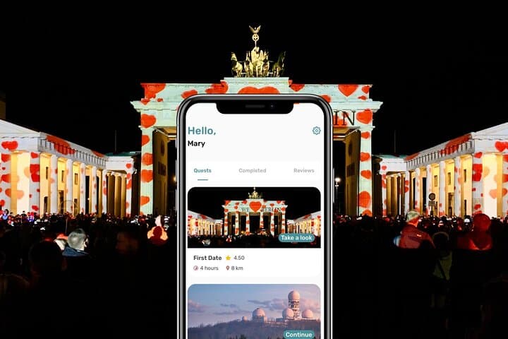 Self-Guided Berlin City Quest: Puzzle Walk from Alexanderplatz to Brandenburg Gate