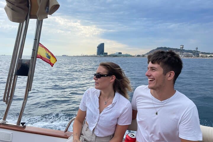 Classic Private Boat Tour Along Barcelona's Waterfront photo 3