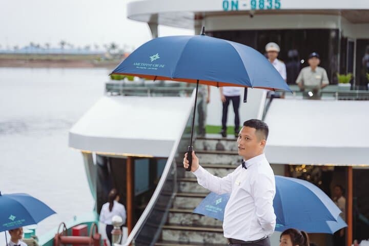 Amethyst Day Cruise: Luxury Halong Bay Day Trip from Tuan Chau Harbor photo 2