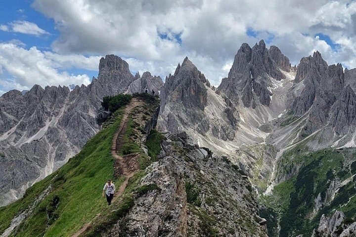 Private Guided Hike to Tre Cime di Lavaredo — Day Hike in the Dolomites photo 6