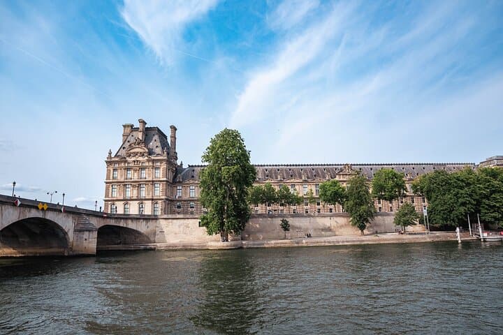 Seine River Sightseeing Cruise with Audio Guide — 1-Hour Paris Boat Tour photo 5