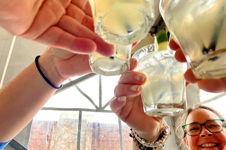 Sip and Stroll: Over-the-Rhine Cocktail Tour & Tasting in Cincinnati photo 4