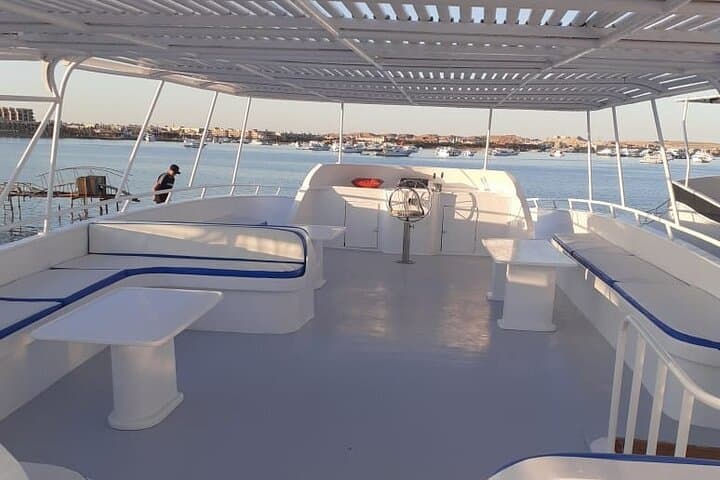 Private Boat Snorkeling Full-Day to Giftun Island from Hurghada photo 3