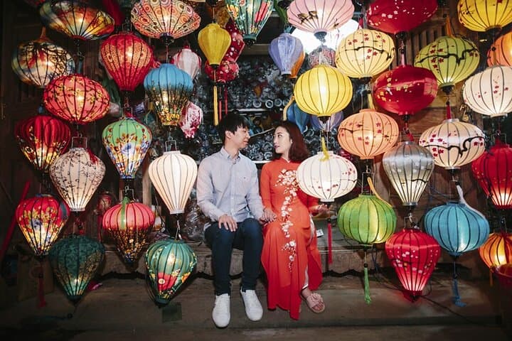 Hoi An Lantern Night Photography: Private 1-Hour Thu Bon River Experience