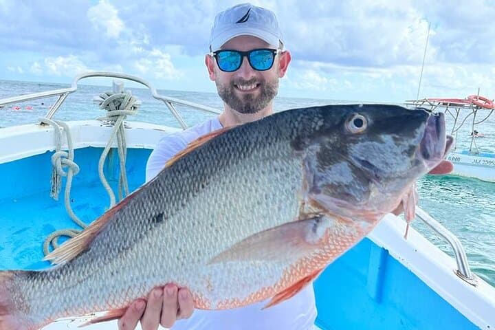 Sport Fishing in Tulum: Offshore Trophy Fish and Local Ceviche photo 1