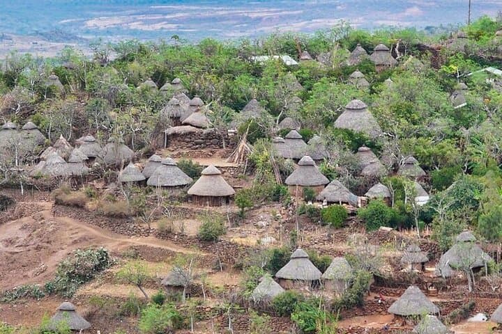 6-Day Omo Valley Cultural Tour — Hamar, Karo, Mursi & Omo River photo 4