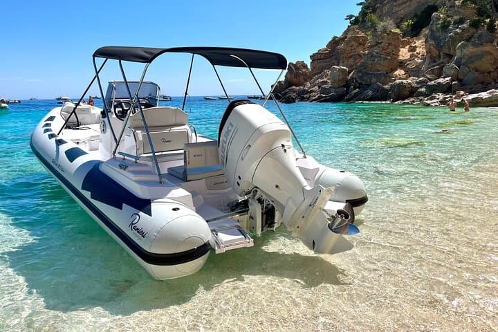 Full-Day Dinghy Tour Along Baunei Coast: Cala Mariolu, Cala Luna & Goloritzè photo 3