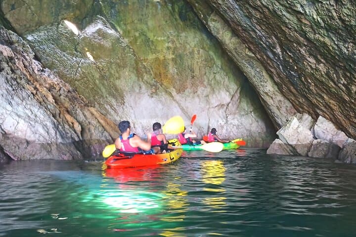 Sesimbra Discovery by Kayak: 3-Hour Guided Tour to Ribeira do Cavalo photo 3