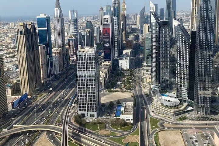 Dubai Sky Views Edge Walk: Hands-Free Ledge Walk 220m Above Downtown Dubai photo 2