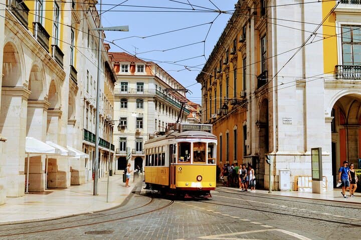 Lisbon Private City Tour with Tagus River Crossing — Full-Day Guided Tour photo 3