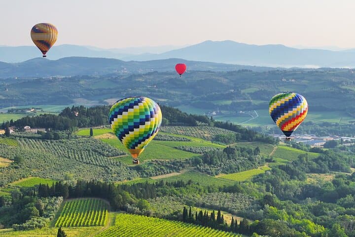 Tuscany Hot Air Balloon Flight: Sunrise over San Casciano photo 2
