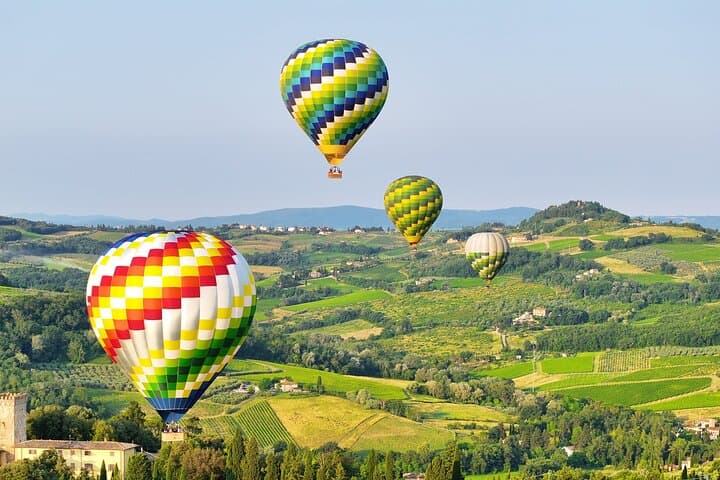 Tuscany Hot Air Balloon Flight: Sunrise over San Casciano
