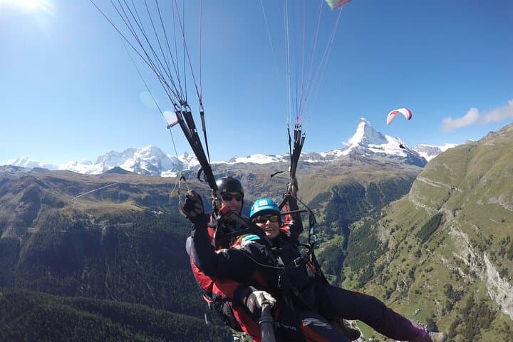 Panoramic Paragliding Flight Over the Matterhorn — Zermatt Tandem Experience photo 4