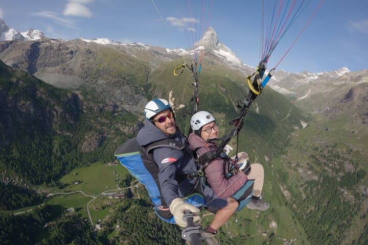 Panoramic Paragliding Flight Over the Matterhorn — Zermatt Tandem Experience photo 5