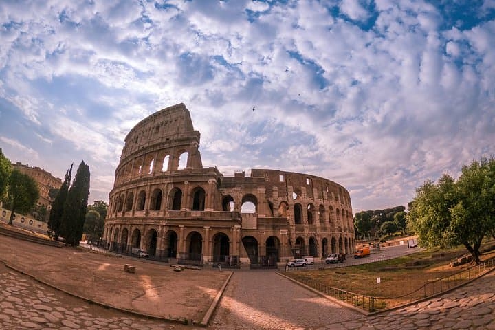 Private Scooter Tour in Rome: 3–4 Hour Guided Ride Past the Colosseum & Vatican photo 4