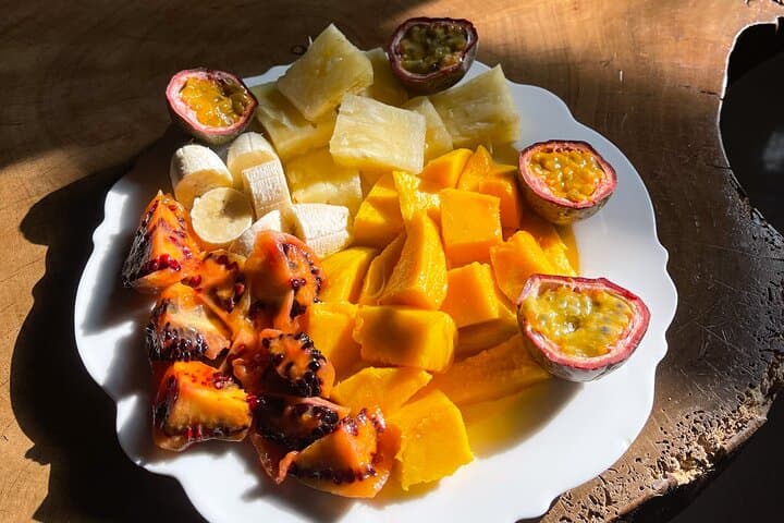 Remera Food & Cocktail Walking Tour — Taste Kigali’s East-meets-West Flavors photo 3