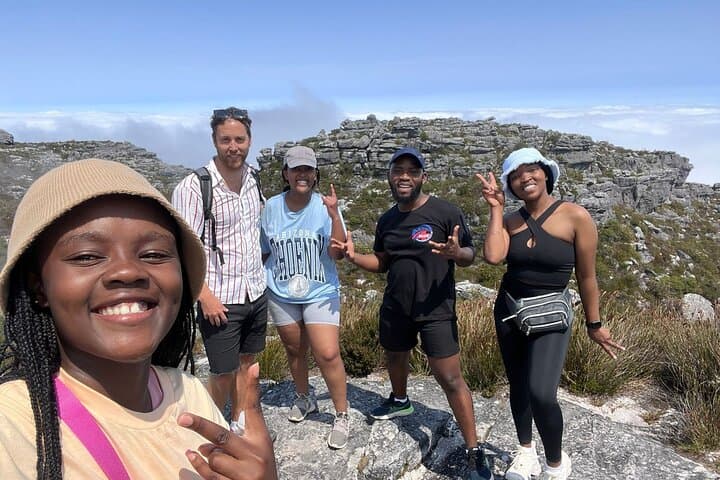 Summit Table Mountain with a Local Guide: Routes, Tips & What to Expect photo 6
