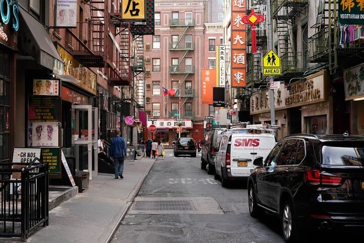 Manhattan Chinatown Food Tour with a Chef — Walking Tastes & History photo 3