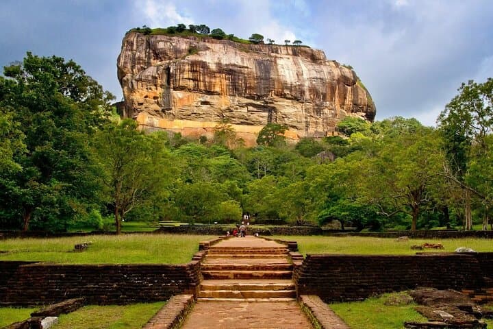 Day Trip to Sigiriya Rock, Dambulla Cave & Hiriwadunna Village from Trincomalee photo 2