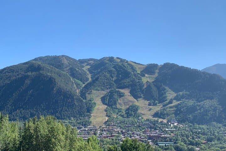 Leisure Hiking East Aspen’s Hunter Creek: Scenic Trails and Historic Paths photo 4