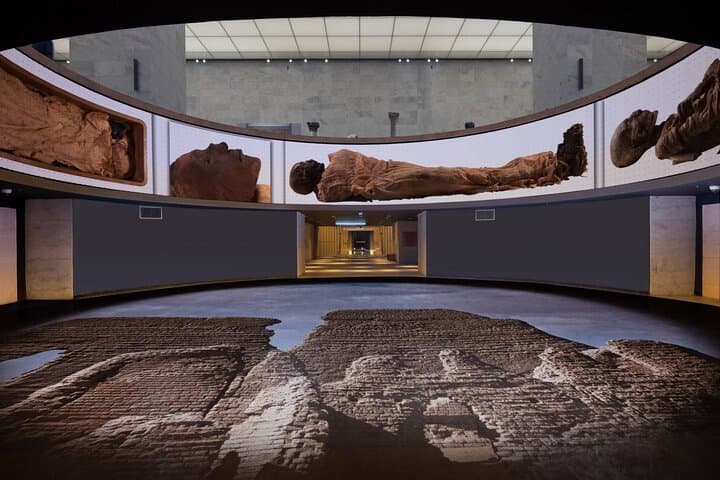 Cairo Day Trip from Sharm el Sheikh: Pyramids, Egyptian Museum & Sphinx by Bus photo 4