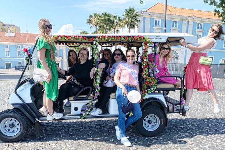 Private 90-Min Tuk Tuk Tour Through Historic Lisbon