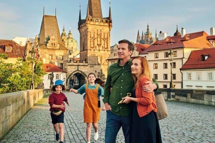 Two-Day Prague from Vienna: Private Transfers, Guided Tours & Gourmet Lunches