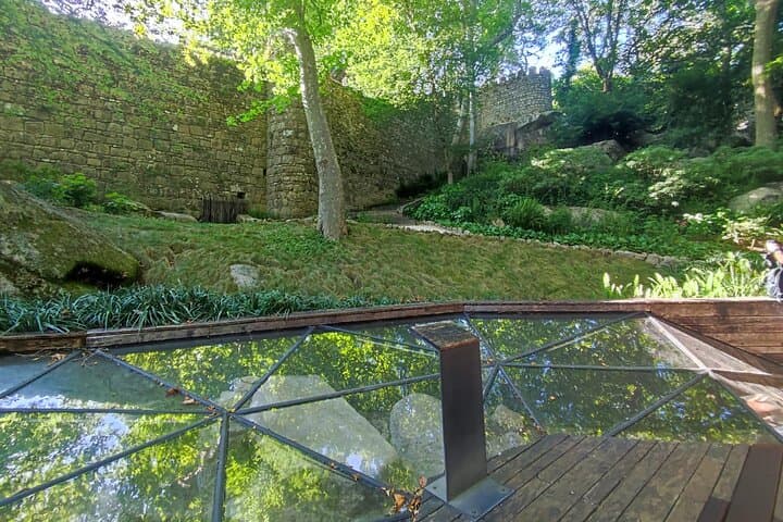 Sintra Private Hiking Adventure: Moorish Castle Trail & Hidden Local Paths photo 4