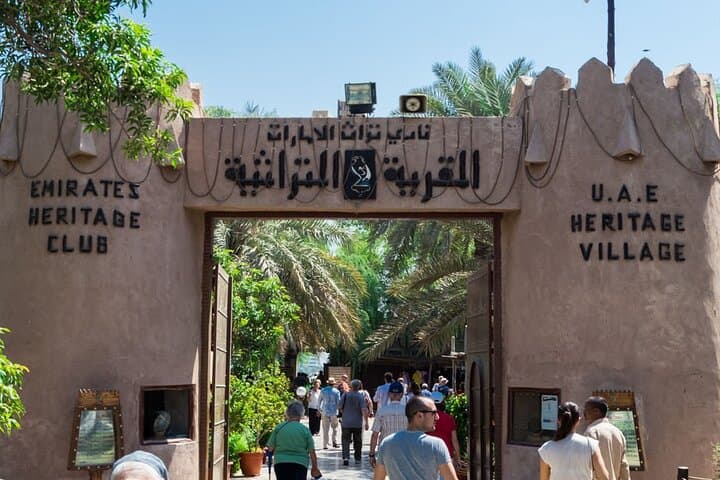 Private Abu Dhabi 4x4 City Tour from Dubai — Sheikh Zayed, Corniche & Heritage photo 6