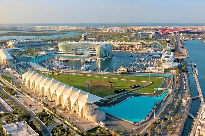 Abu Dhabi City Tour: Sheikh Zayed Grand Mosque, Etihad Towers & Louvre Drive photo 4